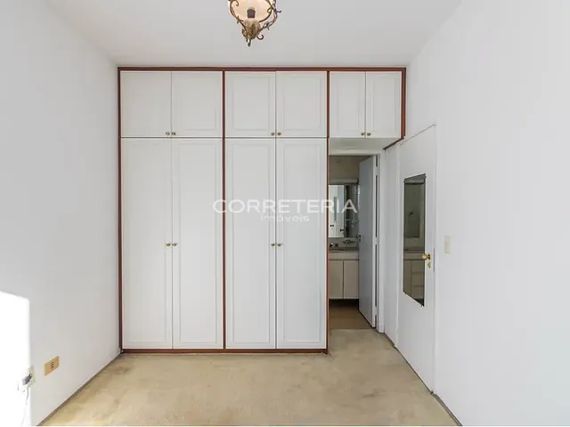 Apartamento 2 quartos e 2 banheiros, à venda, no bairro Itaim Bibi em São Paulo
