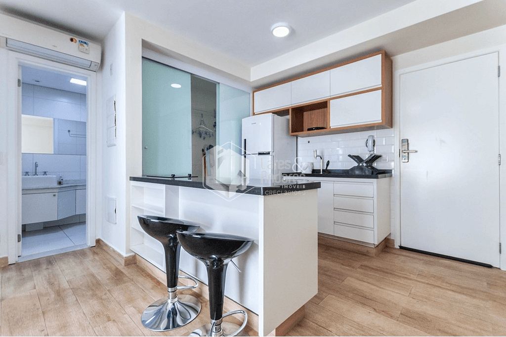 Apartamento à venda com 1 quarto, 45m² - Foto 14