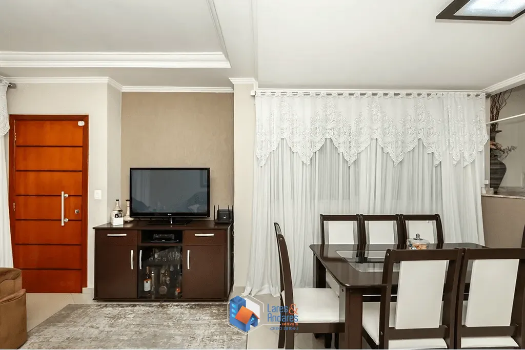 Casa, 4 quartos, 181 m² - Foto 2