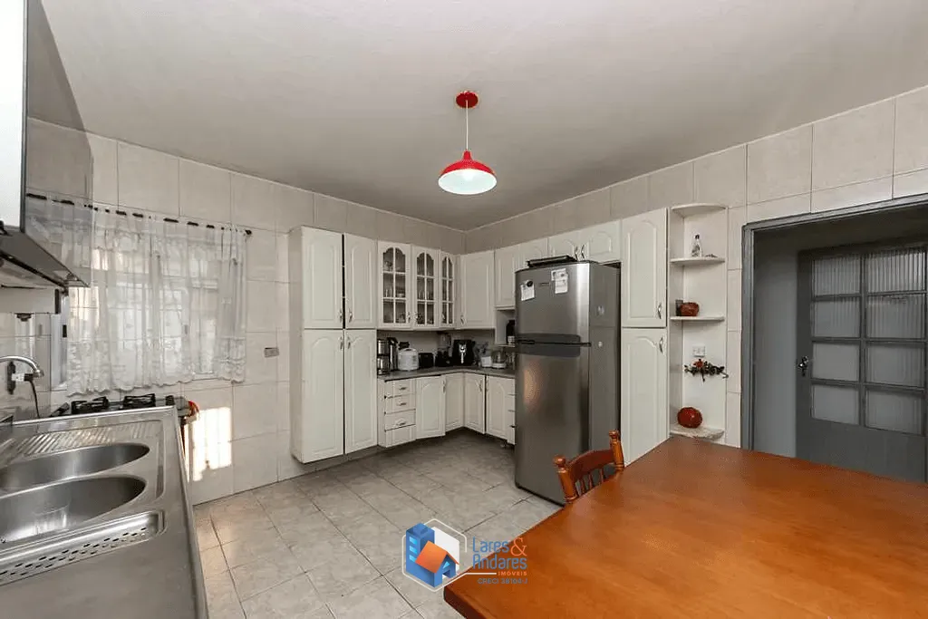 Casa, 3 quartos, 261 m² - Foto 2