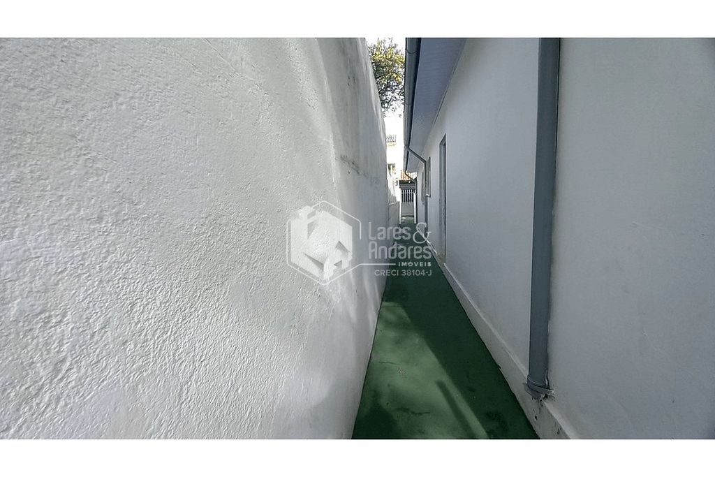 Casa à venda com 3 quartos, 92m² - Foto 4