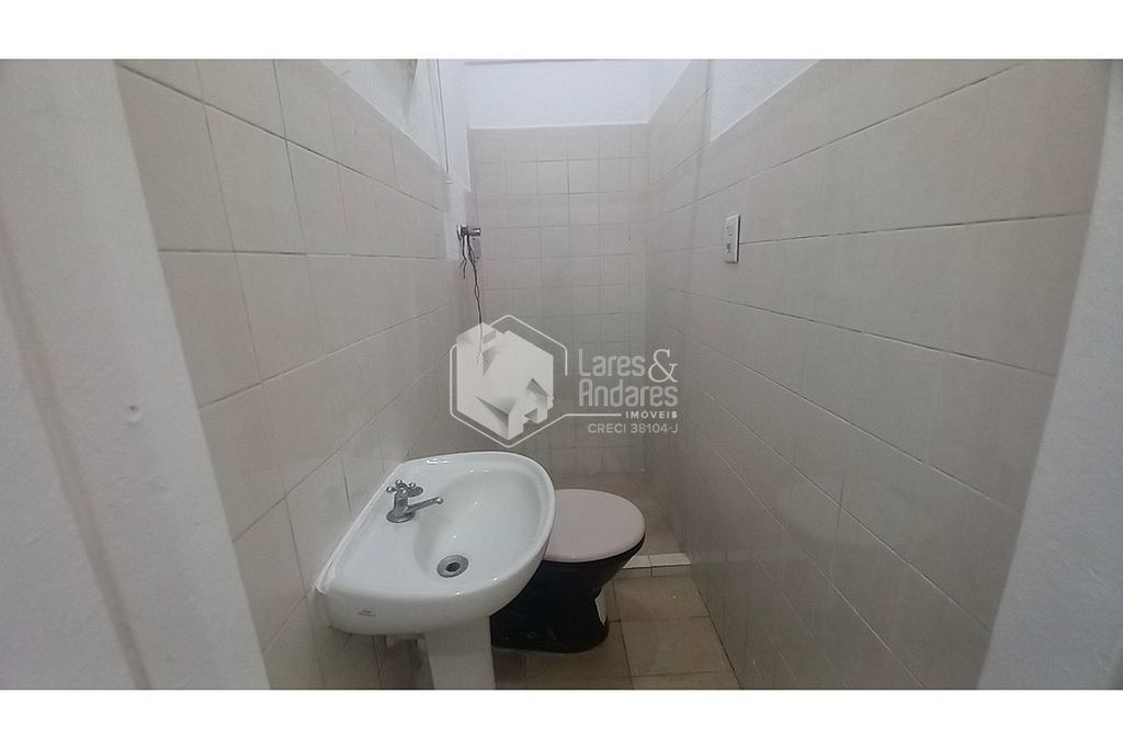 Casa à venda com 3 quartos, 92m² - Foto 15