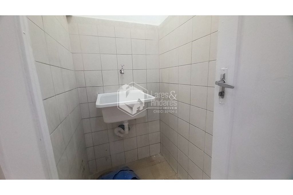Casa à venda com 3 quartos, 92m² - Foto 18