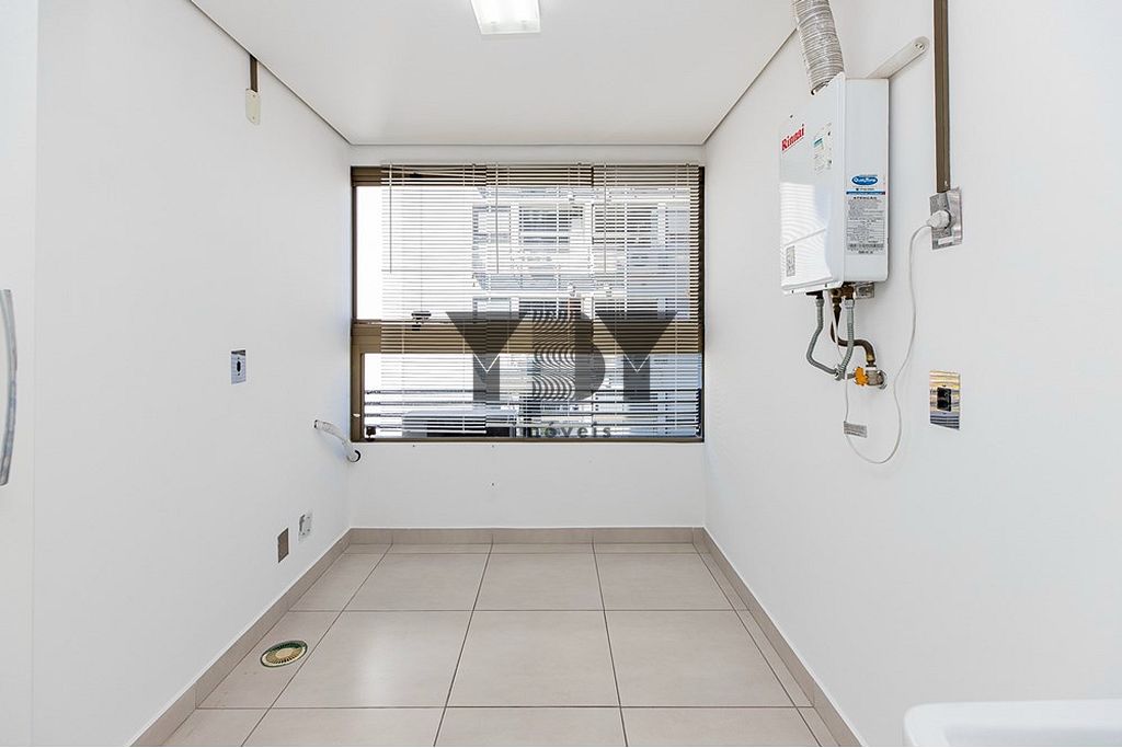 Apartamento à venda com 2 quartos, 70m² - Foto 32