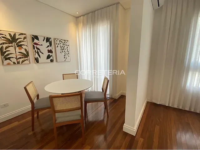 Casa 4 quartos e 7 banheiros, à venda, no bairro Real Parque em São Paulo