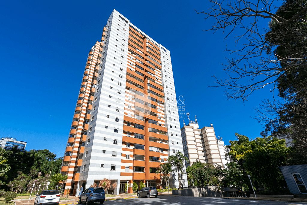 Apartamento à venda com 4 quartos, 225m² - Foto 15
