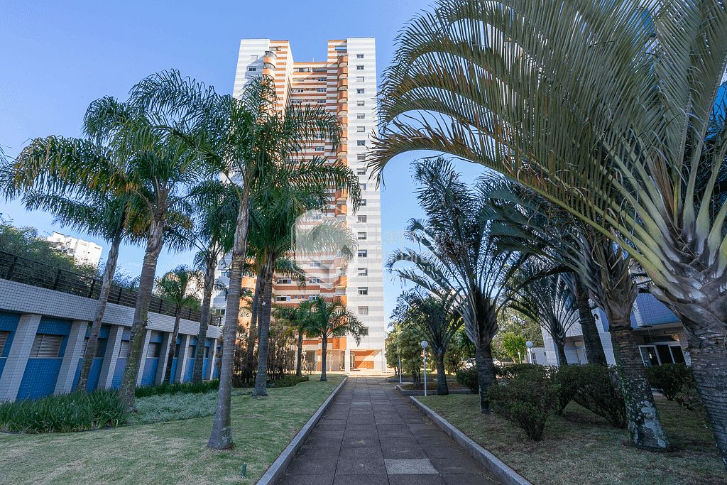 Apartamento à venda com 4 quartos, 225m² - Foto 12