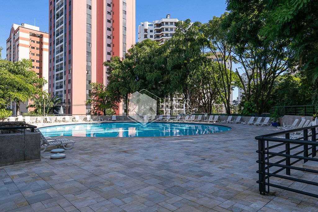Apartamento à venda com 4 quartos, 225m² - Foto 40