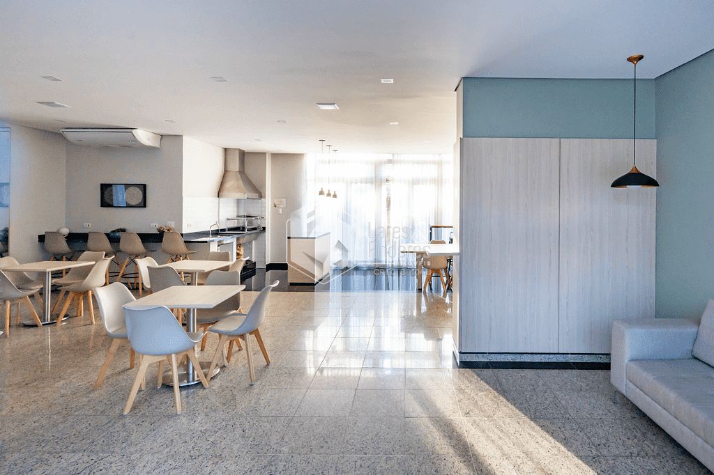 Apartamento à venda com 4 quartos, 225m² - Foto 32