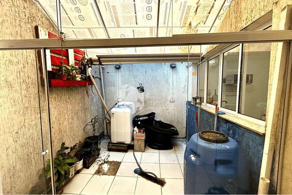Casa à venda com 2 quartos, 84m² - Foto 2