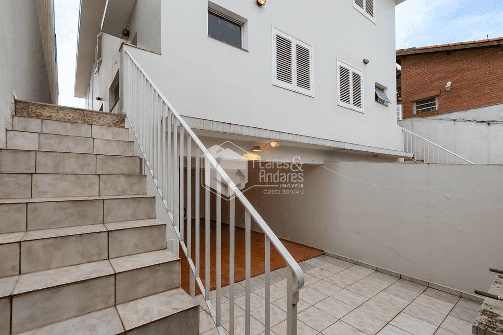 Casa à venda com 3 quartos, 134m² - Foto 11