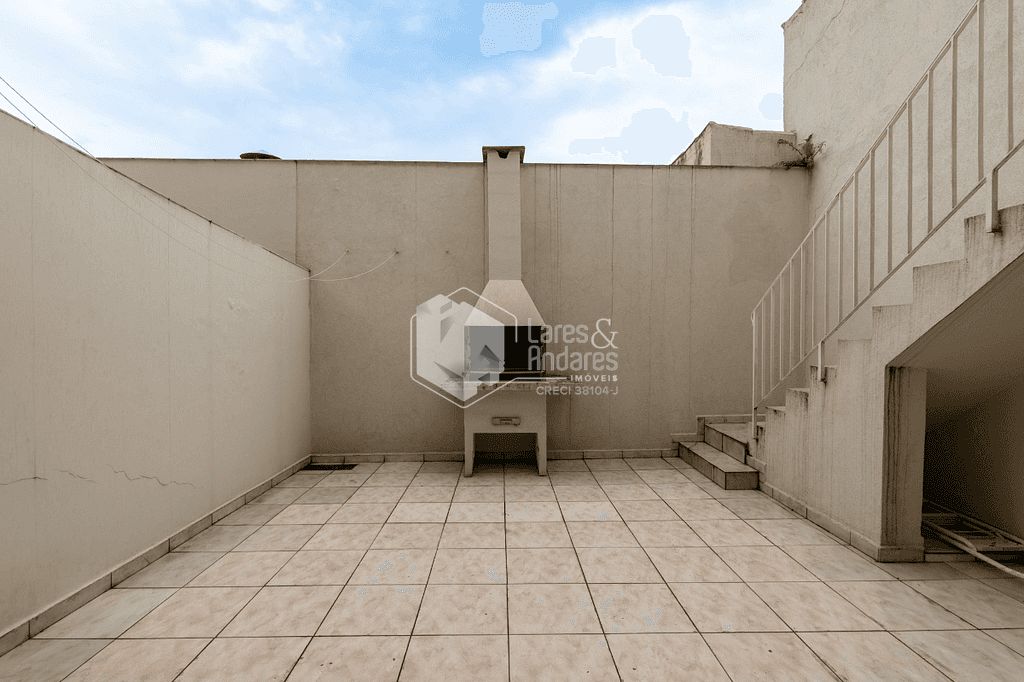 Casa à venda com 3 quartos, 134m² - Foto 14