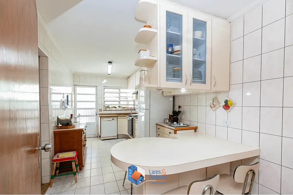 Casa, 3 quartos, 220 m² - Foto 22