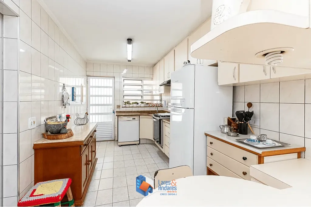 Casa, 3 quartos, 220 m² - Foto 21
