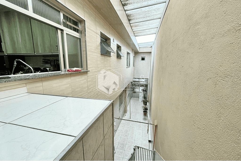 Casa à venda com 5 quartos, 309m² - Foto 35