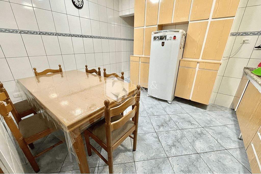 Casa à venda com 5 quartos, 309m² - Foto 6
