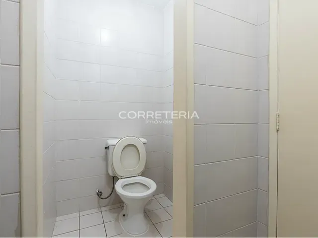Sala à venda, no bairro Santo Amaro em São Paulo