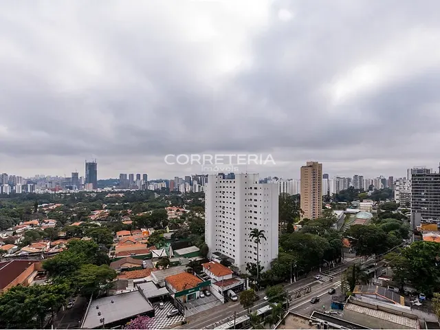 Sala à venda, no bairro Santo Amaro em São Paulo