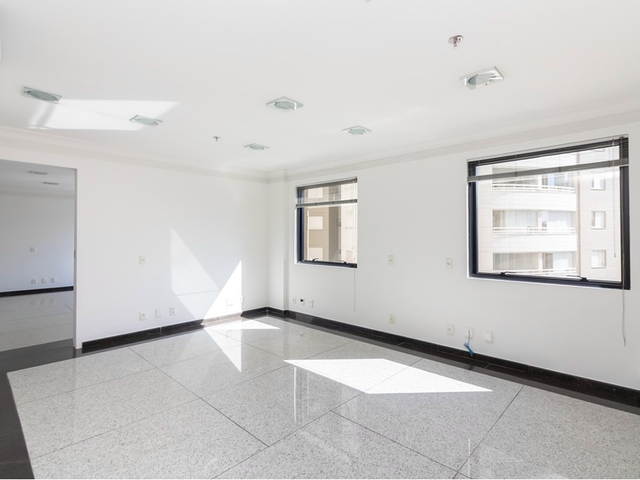 Foto do Sala - Sala à venda 2 Vagas 62M² Moema São Paulo - SP | Correteria Imóveis