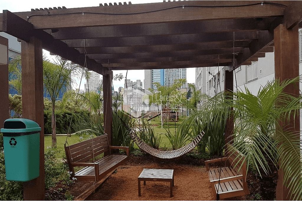 Apartamento à venda com 2 quartos, 55m² - Foto 11
