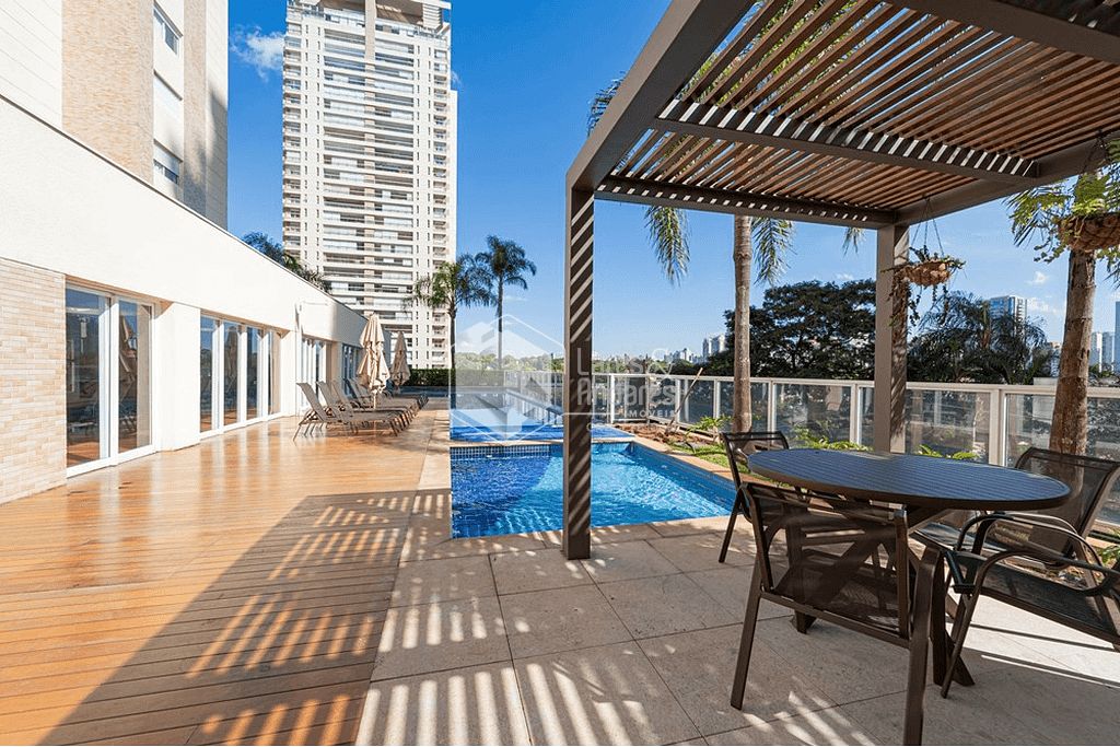 Apartamento, 3 quartos, 233 m² - Foto 43