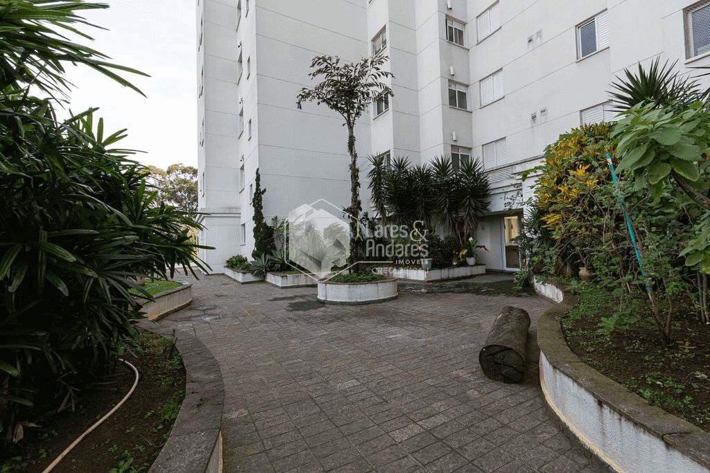 Apartamento à venda com 2 quartos, 70m² - Foto 18