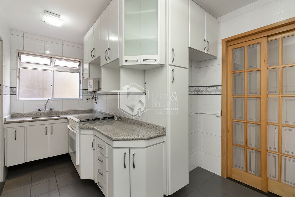 Apartamento à venda com 2 quartos, 64m² - Foto 24