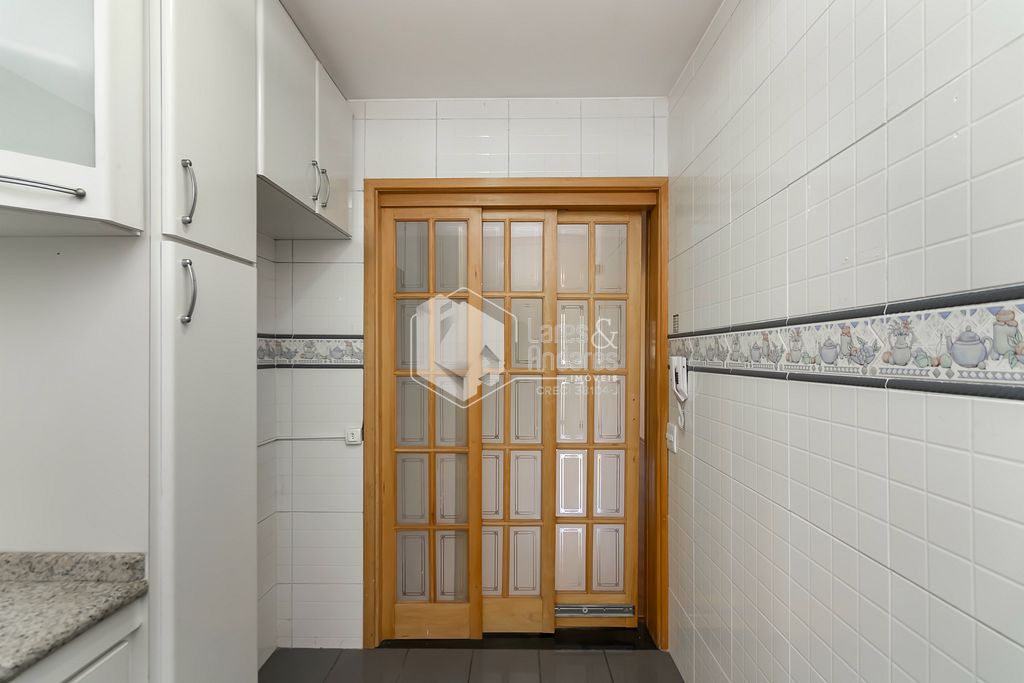 Apartamento à venda com 2 quartos, 64m² - Foto 22