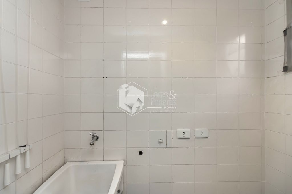 Apartamento à venda com 2 quartos, 64m² - Foto 8