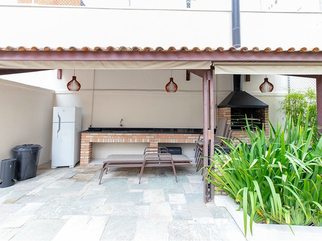 Foto do Apartamento - Apartamento à venda 3 Quartos 1 Suite 1 Vaga 94M² Moema São Paulo - SP | Lares e Andares Imóveis