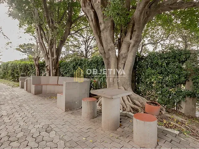 Apartamento 2 quartos e 1 banheiro, à venda, no bairro Partenon em Porto Alegre