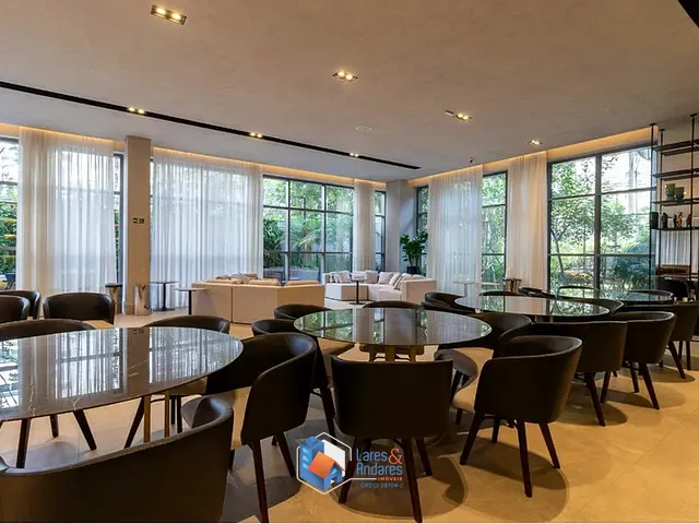 Apartamento 1 quarto e 2 banheiros, à venda, no bairro Jardim das Acácias em São Paulo