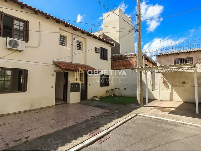 Casa 3 quartos e 2 banheiros, à venda, no bairro Vila Nova em Porto Alegre