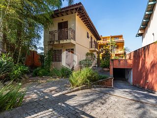 Foto do Casa-Casa em Condomínio à venda 3 Quartos 3 Suites 2 Vagas 220M² Instituto de Previdência São Paulo - SP