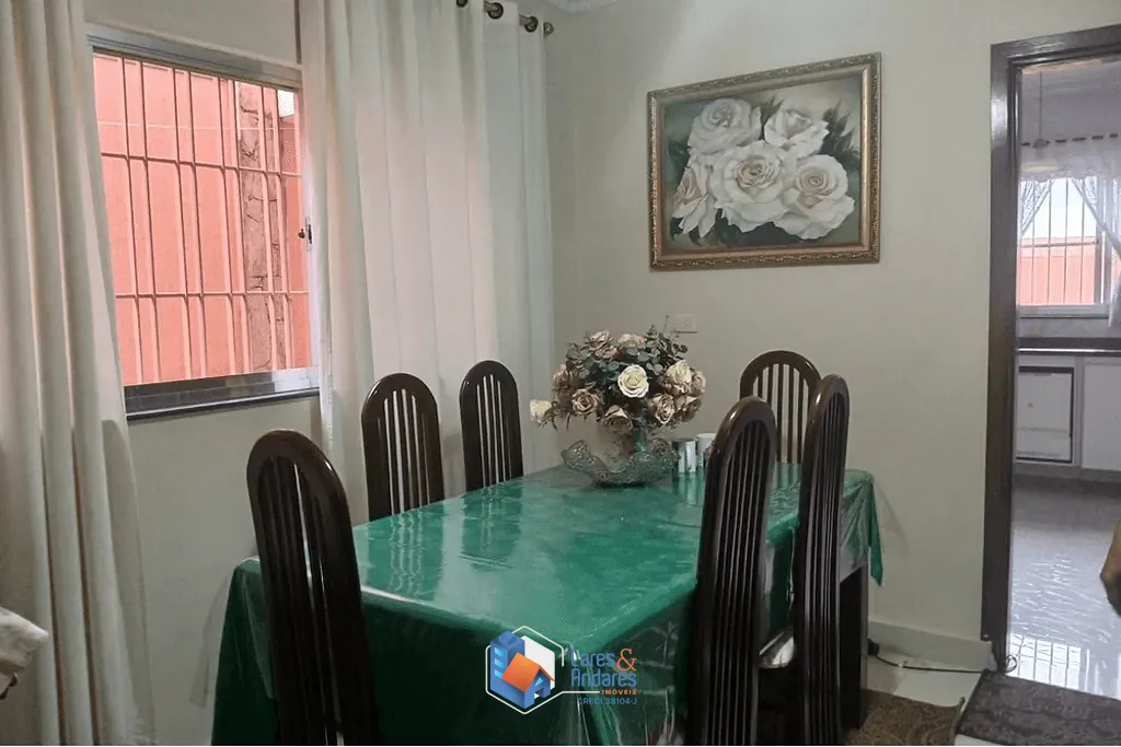 Casa, 3 quartos, 190 m² - Foto 2