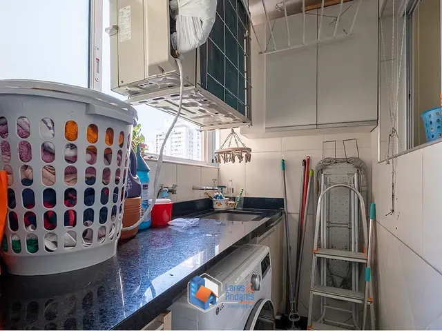 Apartamento 3 quartos e 2 banheiros, à venda, no bairro Aclimação em São Paulo