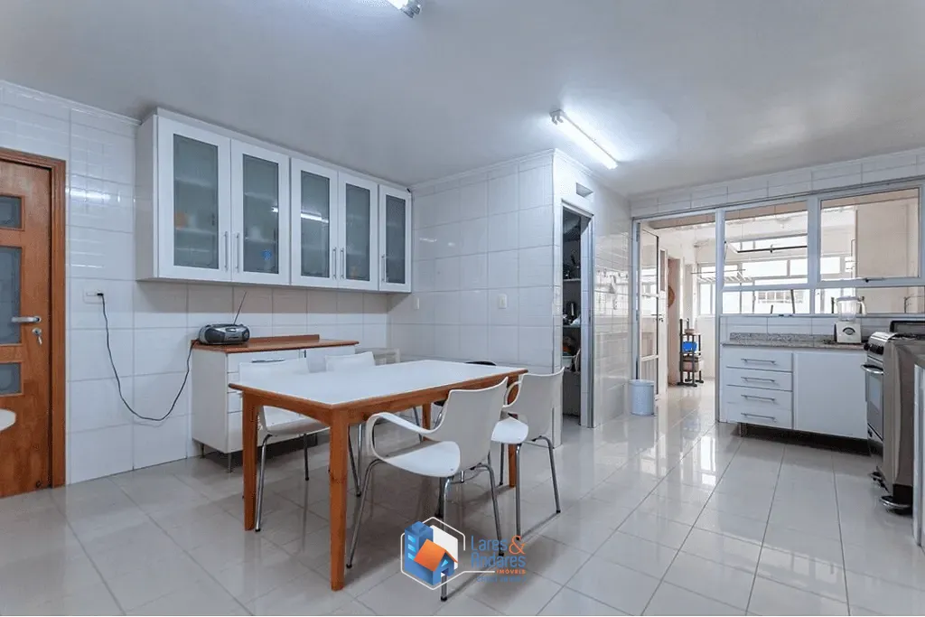 Apartamento, 4 quartos, 260 m² - Foto 12