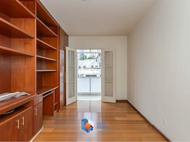 Apartamento 3 quartos e 3 banheiros, à venda, no bairro Higienópolis em São Paulo
