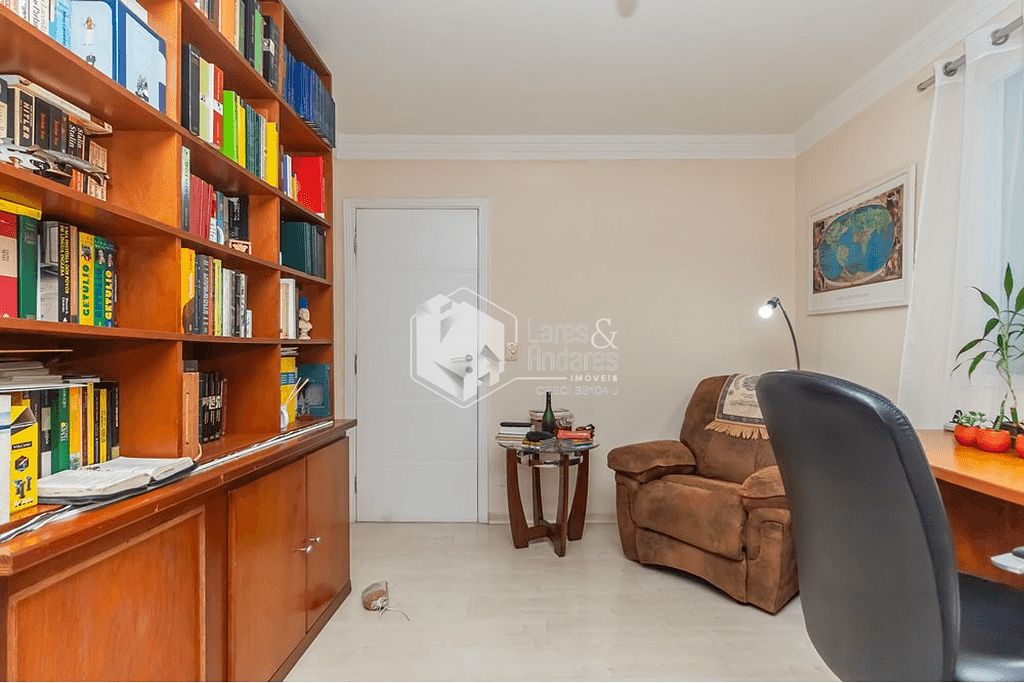 Casa à venda com 3 quartos, 174m² - Foto 3