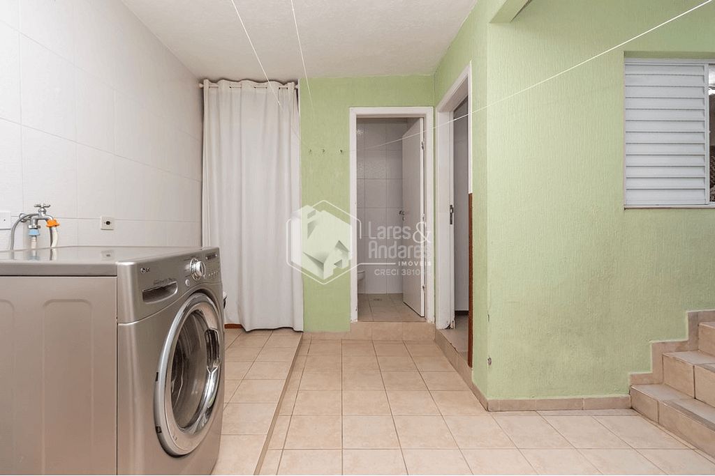 Casa à venda com 3 quartos, 174m² - Foto 2