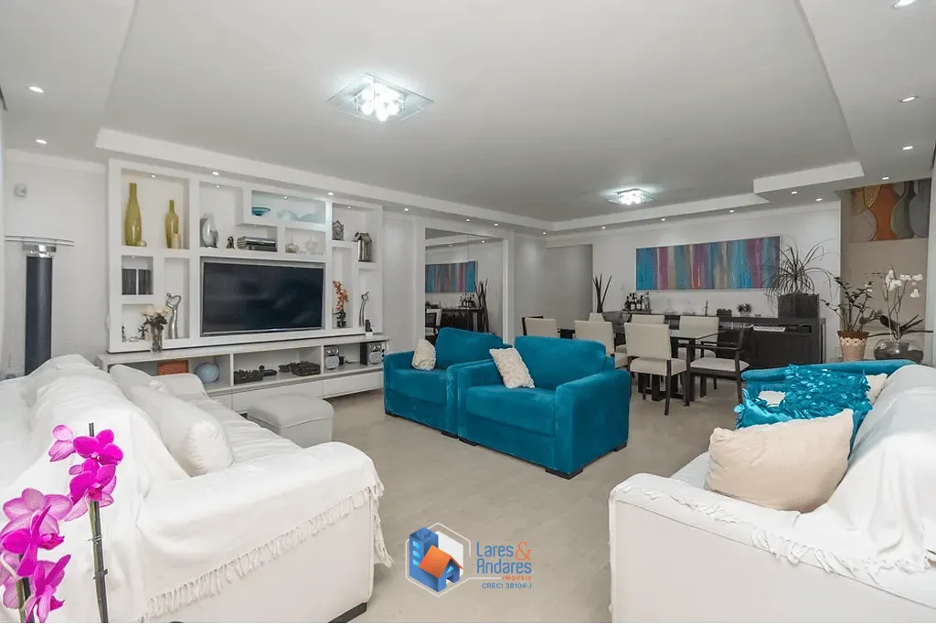 Casa, 3 quartos, 174 m² - Foto 1