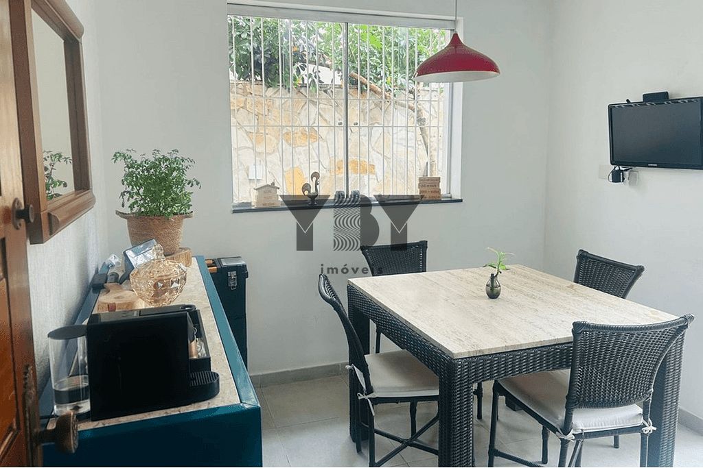 Casa, 3 quartos, 193 m² - Foto 2