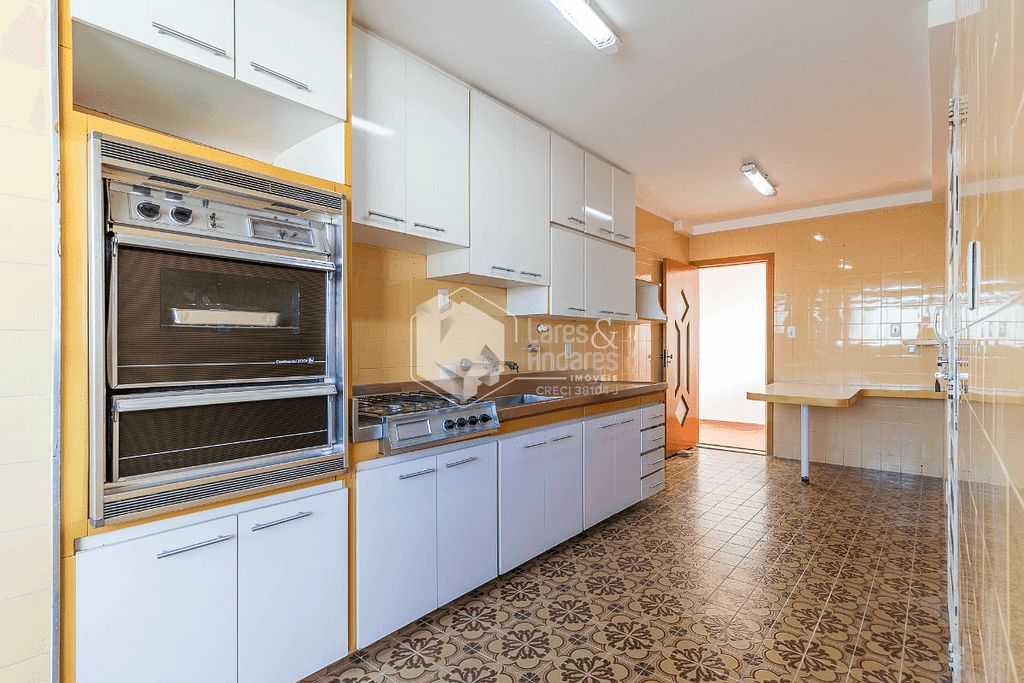 Apartamento à venda com 3 quartos, 121m² - Foto 20