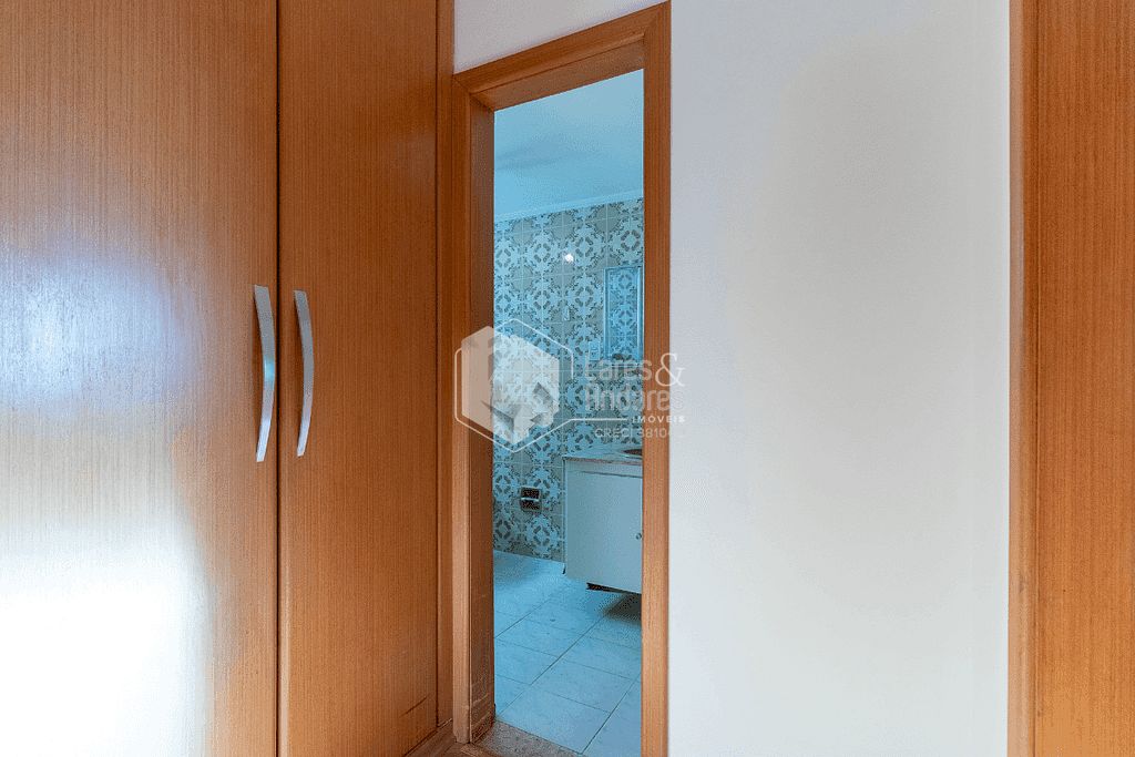 Apartamento à venda com 3 quartos, 121m² - Foto 3
