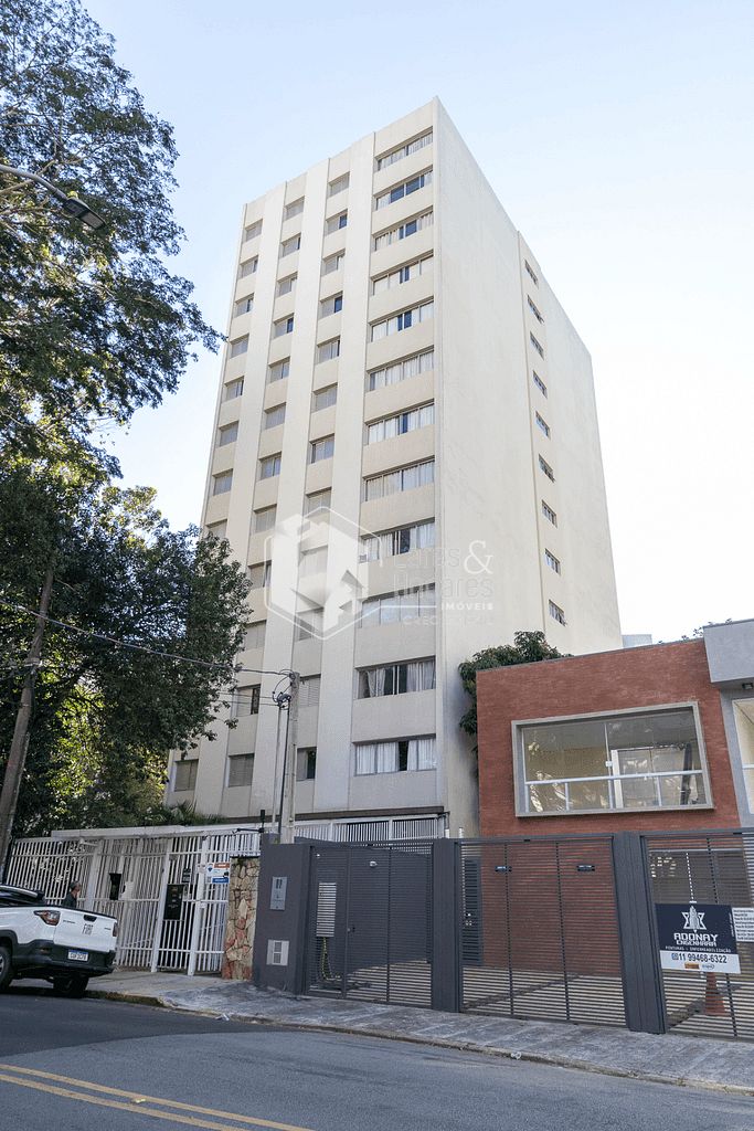 Apartamento à venda com 3 quartos, 121m² - Foto 2