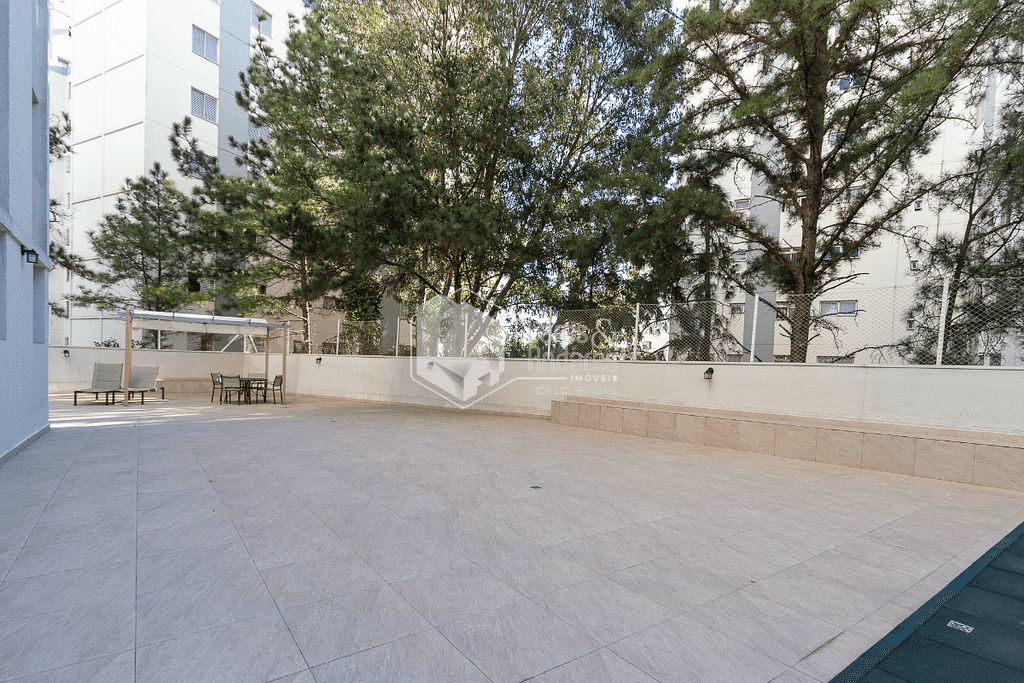Apartamento à venda com 3 quartos, 121m² - Foto 17