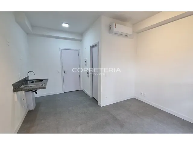 Apartamento 1 quarto e 1 banheiro, à venda, no bairro Vila Cordeiro em São Paulo