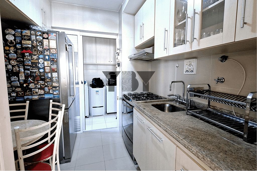 Apartamento à venda com 3 quartos, 95m² - Foto 6
