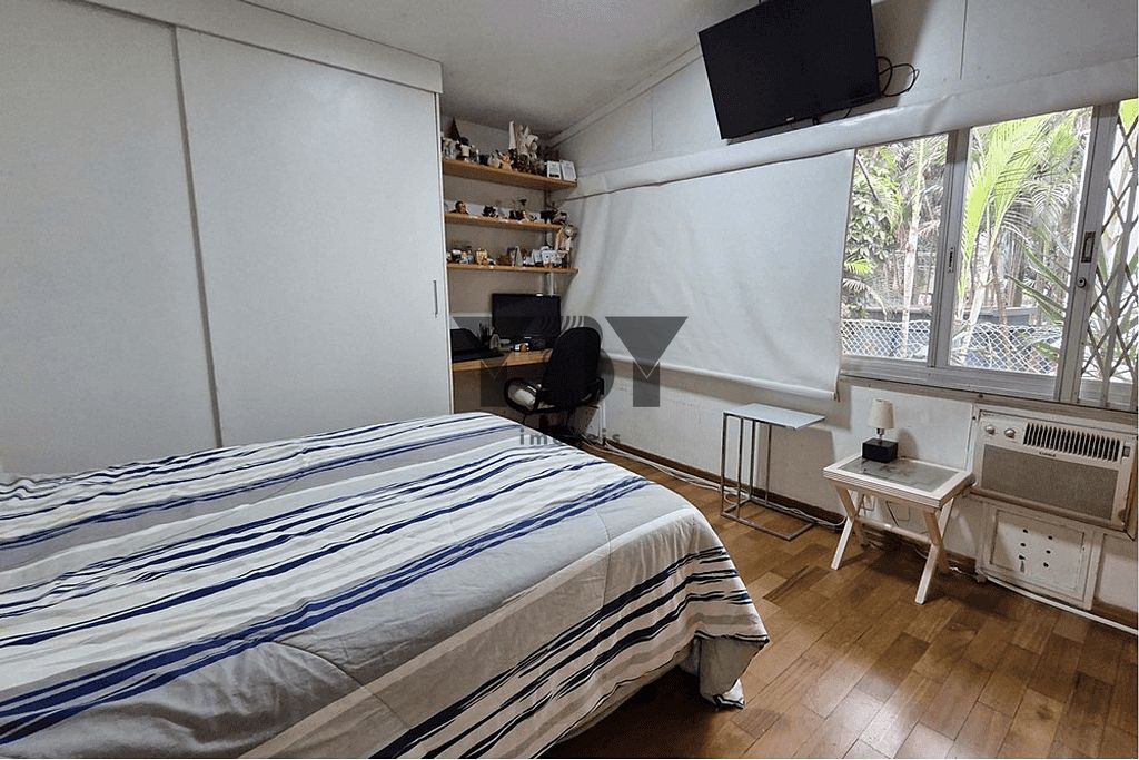 Casa à venda com 4 quartos, 290m² - Foto 45
