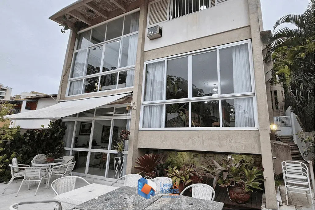 Casa, 4 quartos, 290 m² - Foto 2